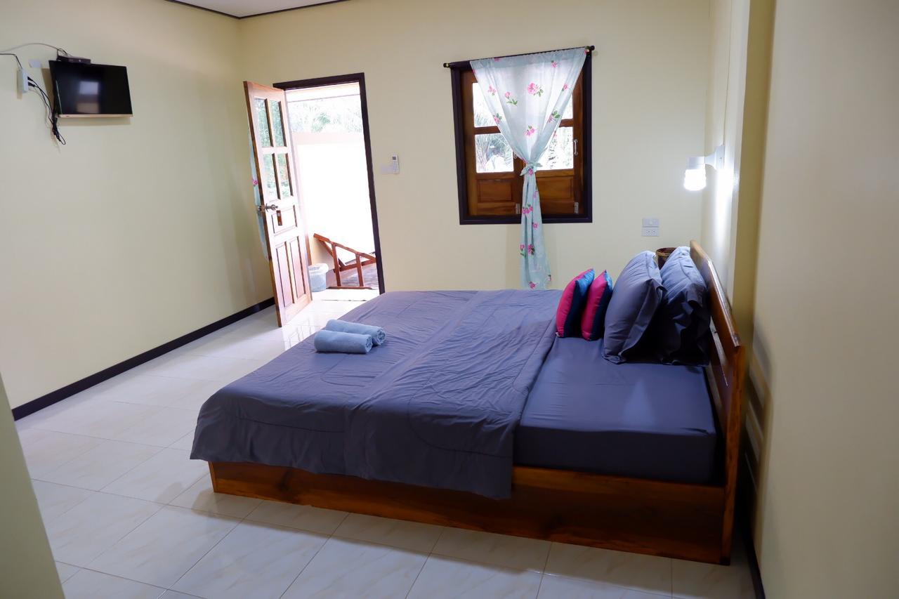 Baansuan Resort Don Sak Luaran gambar