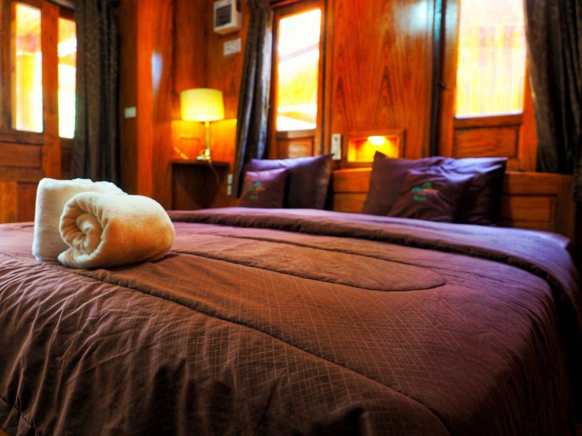 Baansuan Resort Don Sak Luaran gambar